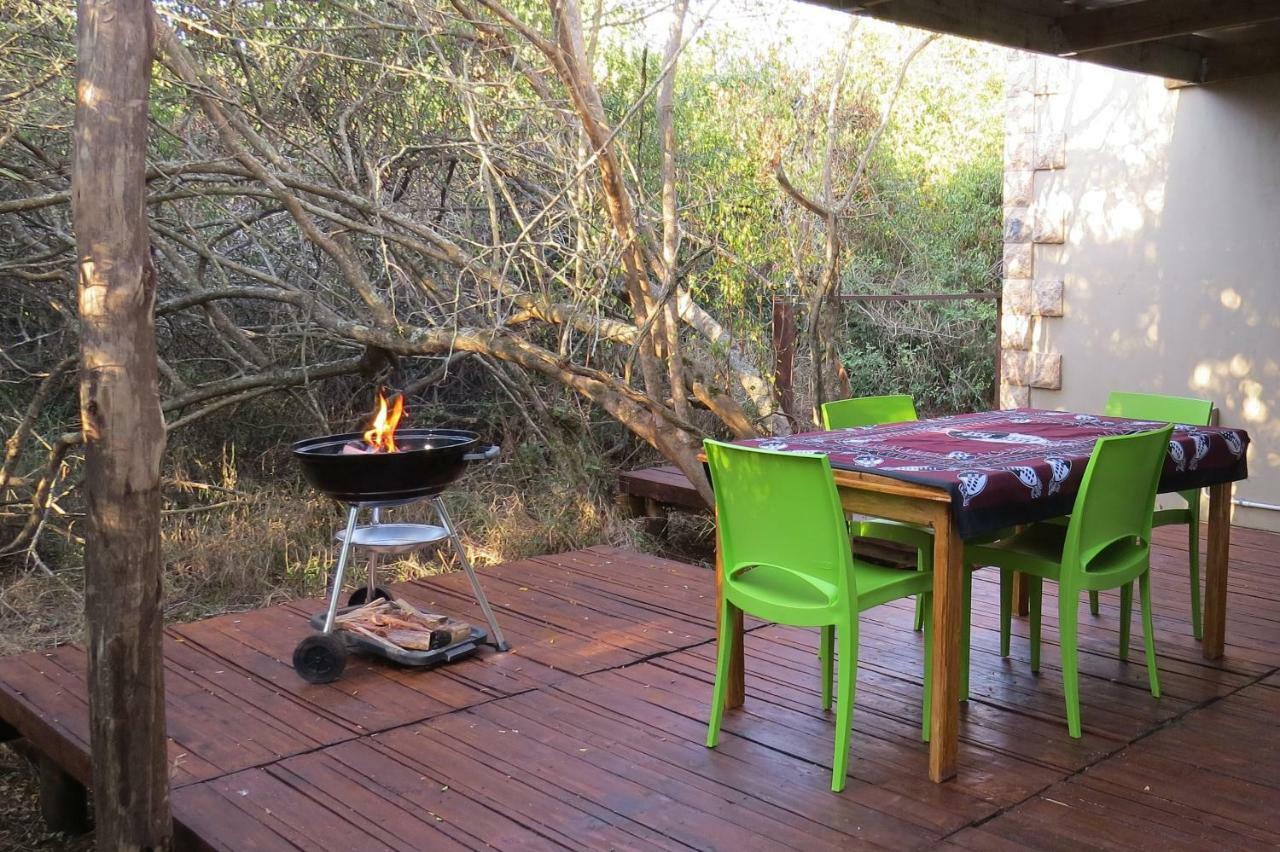 Umkhumbi Lodge Hluhluwe Exterior foto